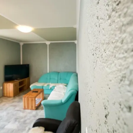 Apartment Ema